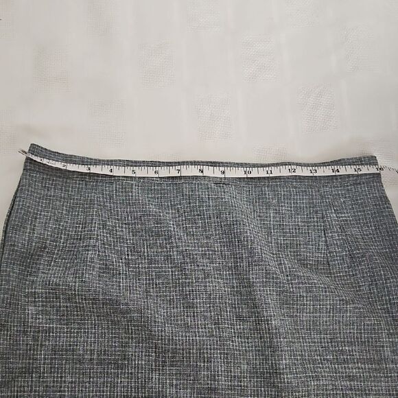 Gray Mini Pencil Skirt for Work - Picture 4 of 16